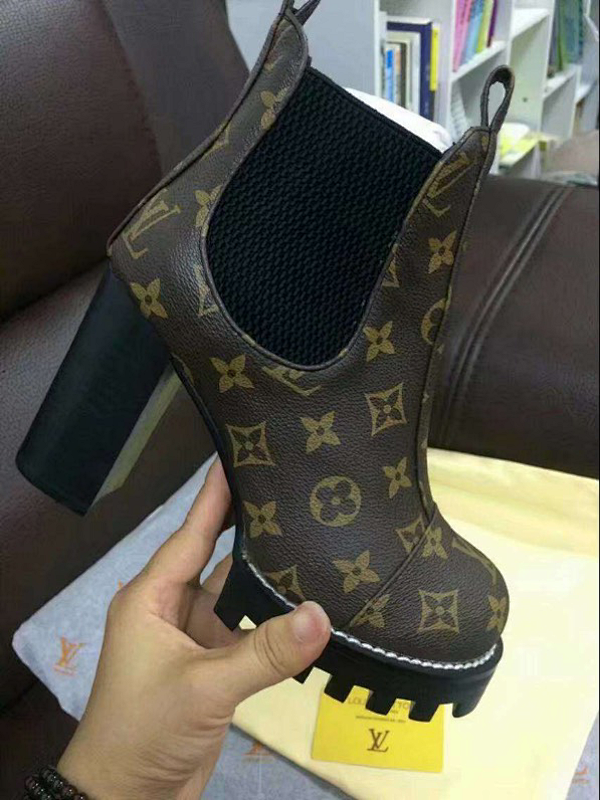 Zapatillas Louis Vuitton Botas - Modelo 397