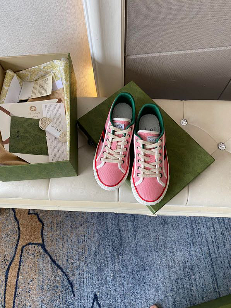 Zapatillas Gucci Casual - Modelo 008