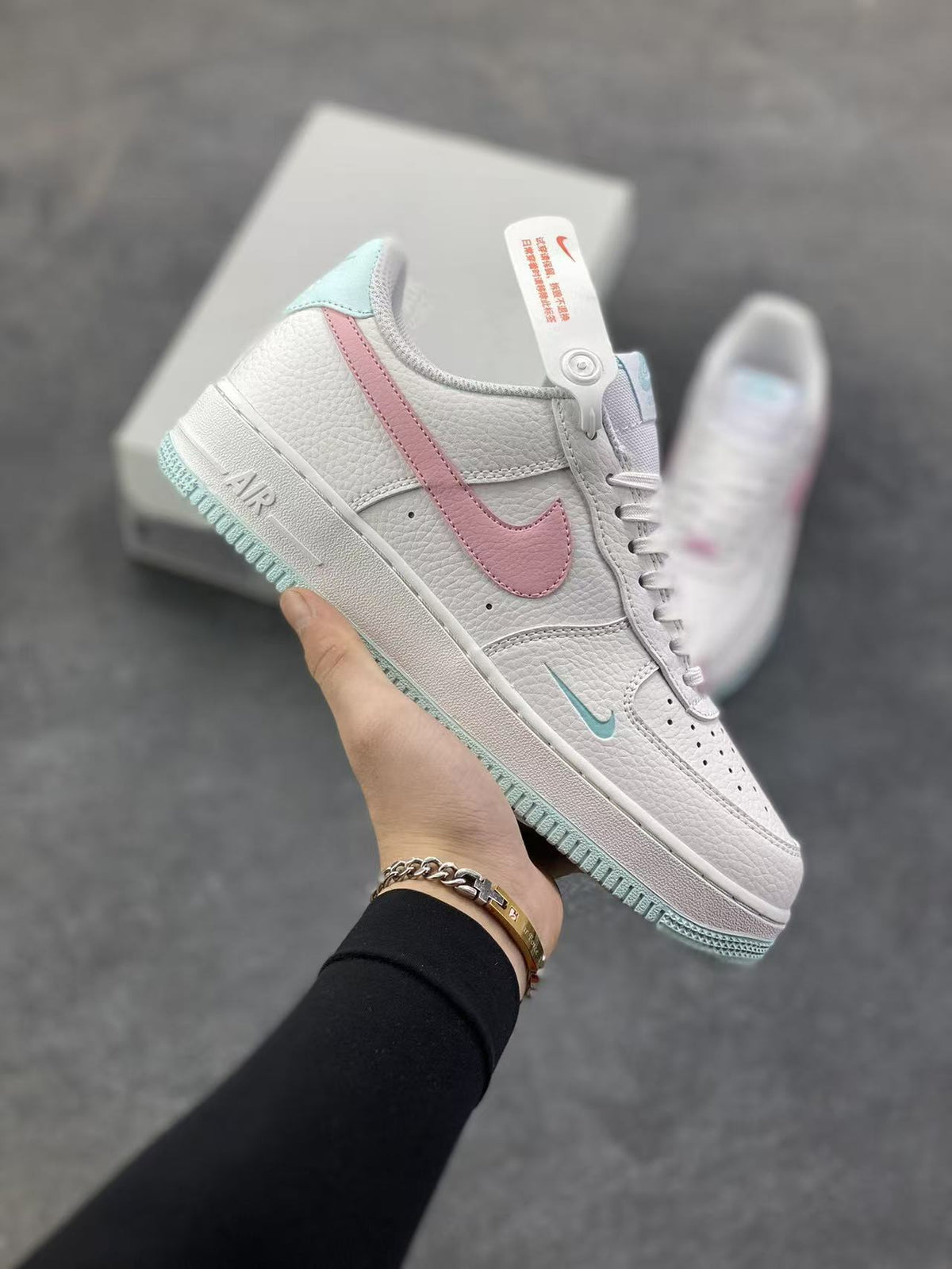 Air Force One - Blanco Rosa y Menta