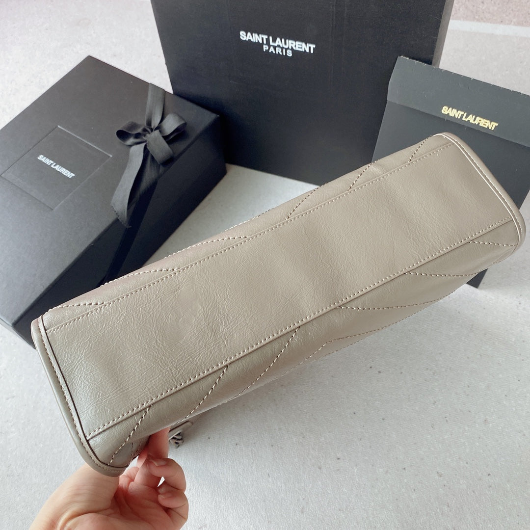 Saint Laurent Niki Shopping Bag – Gris Topo