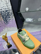 Louis Vuitton Trainer – Verde Monogram