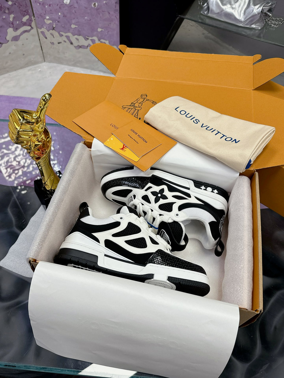 Louis Vuitton LV Skate – Negro/Blanco