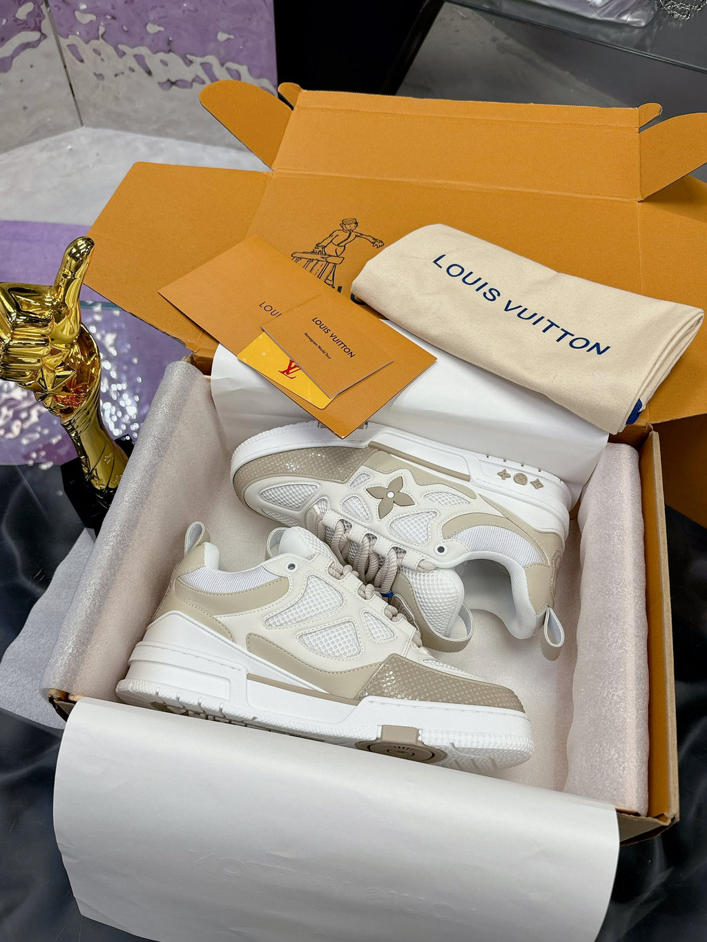 Louis Vuitton LV Skate – Beige/Blanco