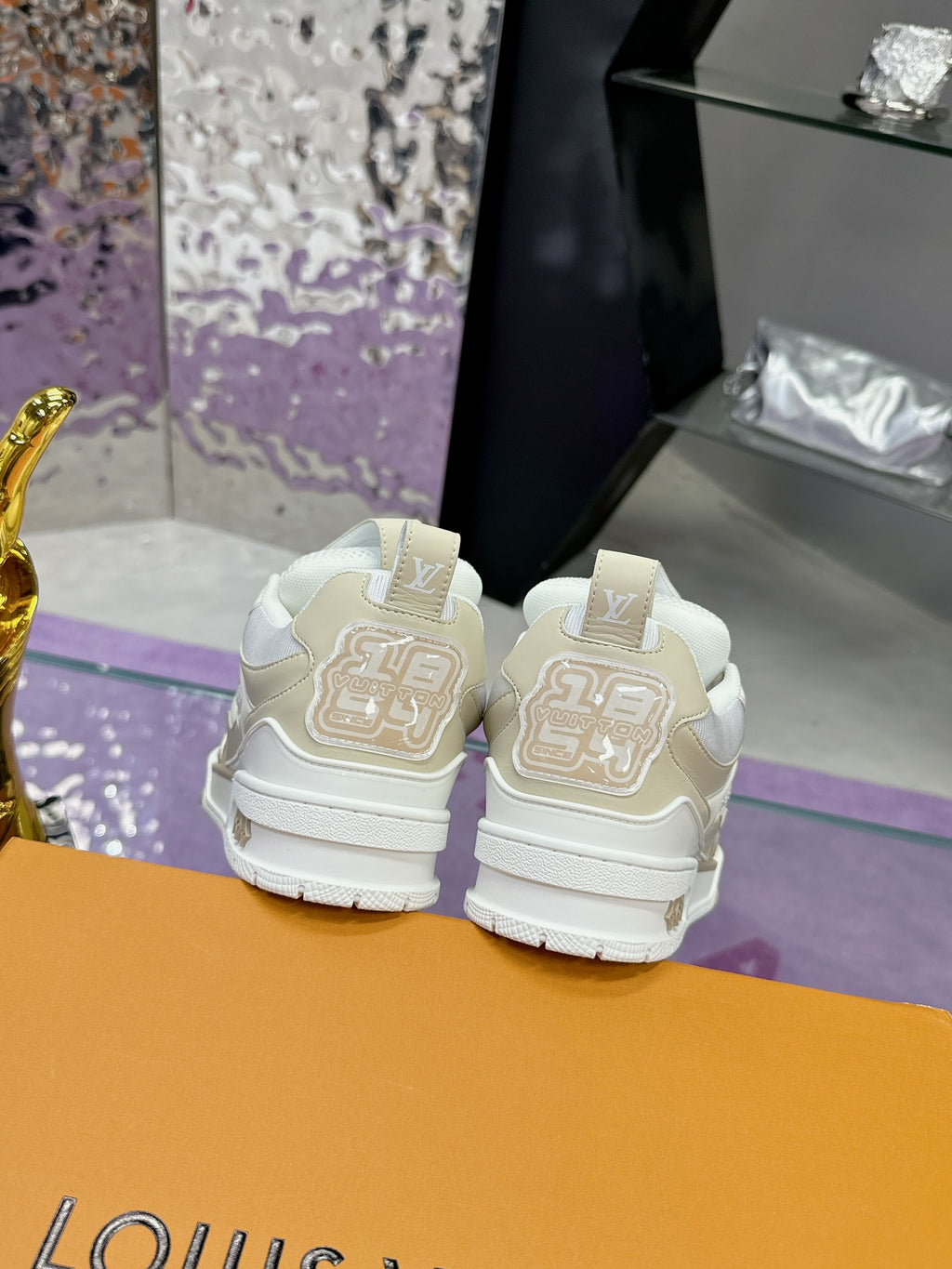 Louis Vuitton LV Skate – Beige/Blanco