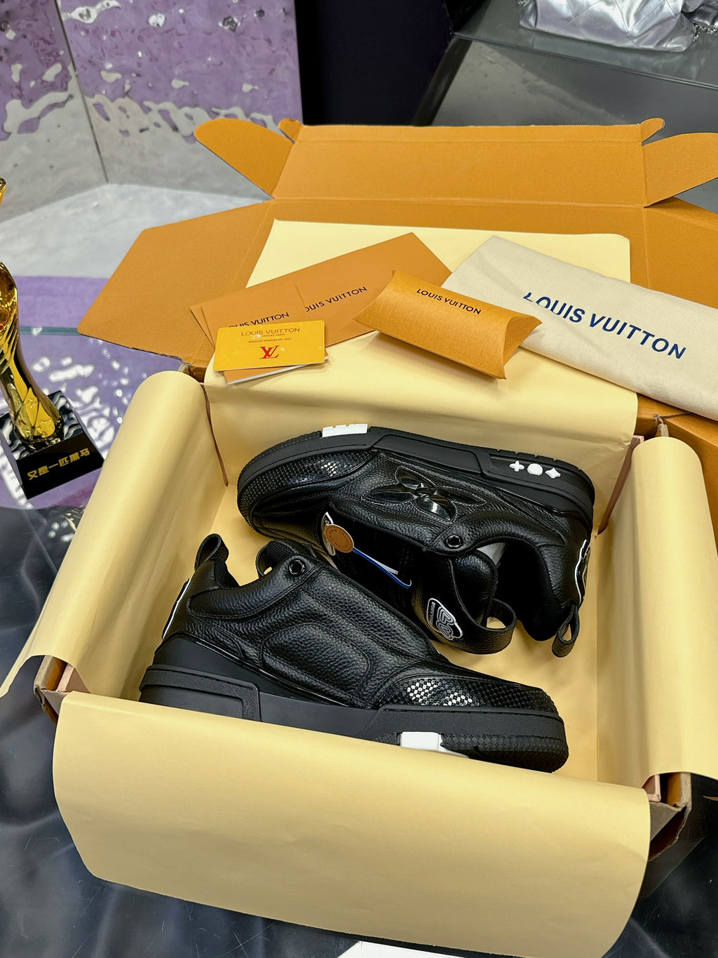 Louis Vuitton LV Skate – Negro Total
