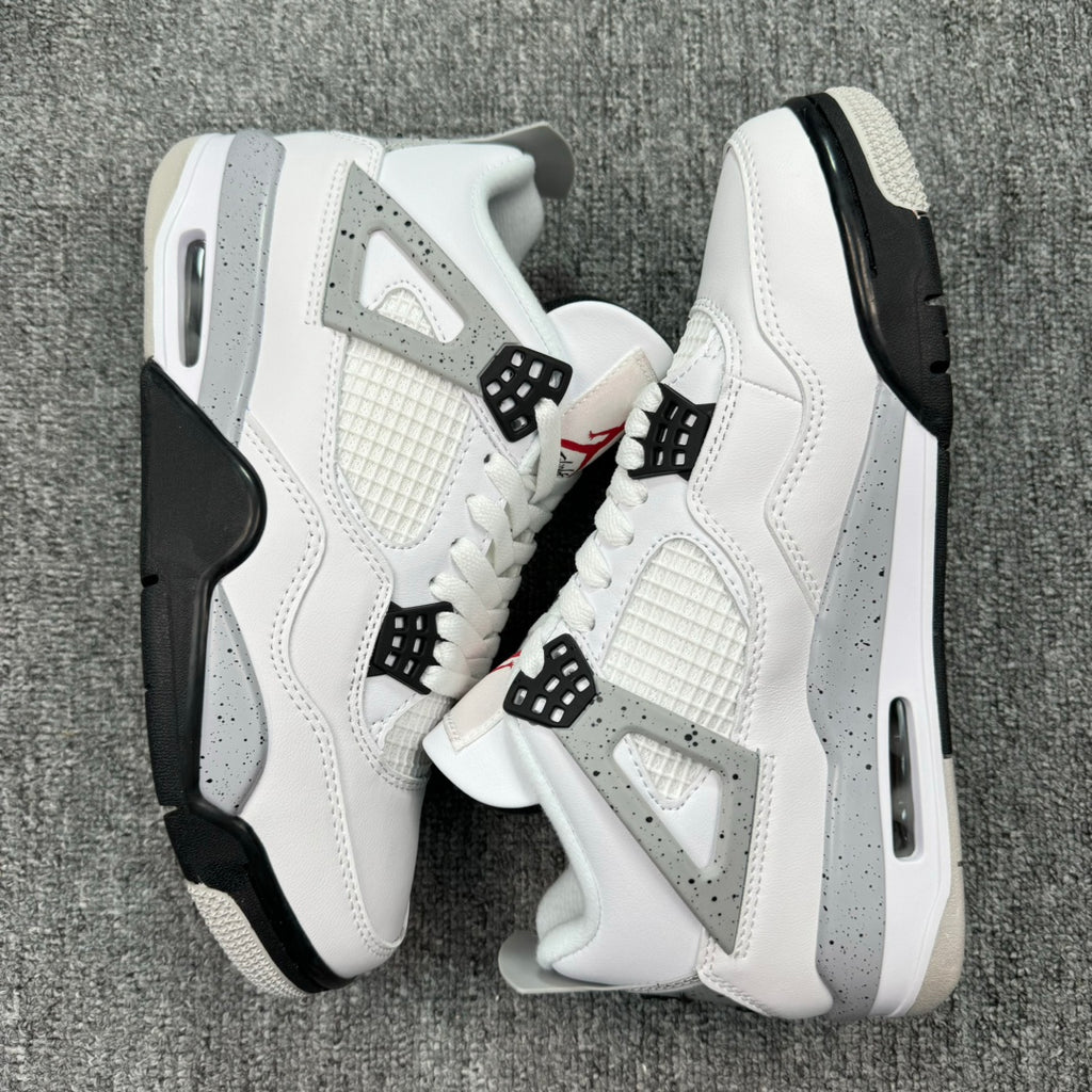 Air Jordan 4