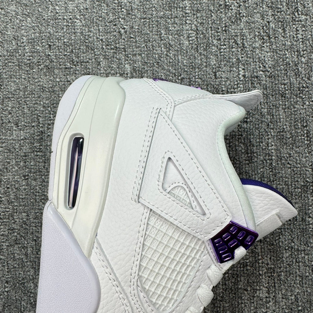 Air Jordan 4