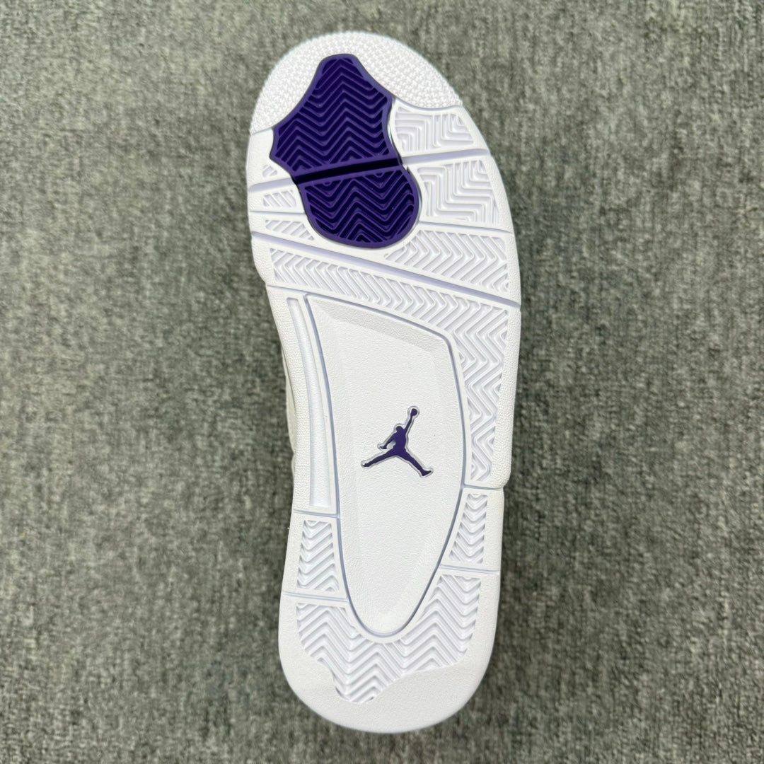 Air Jordan 4