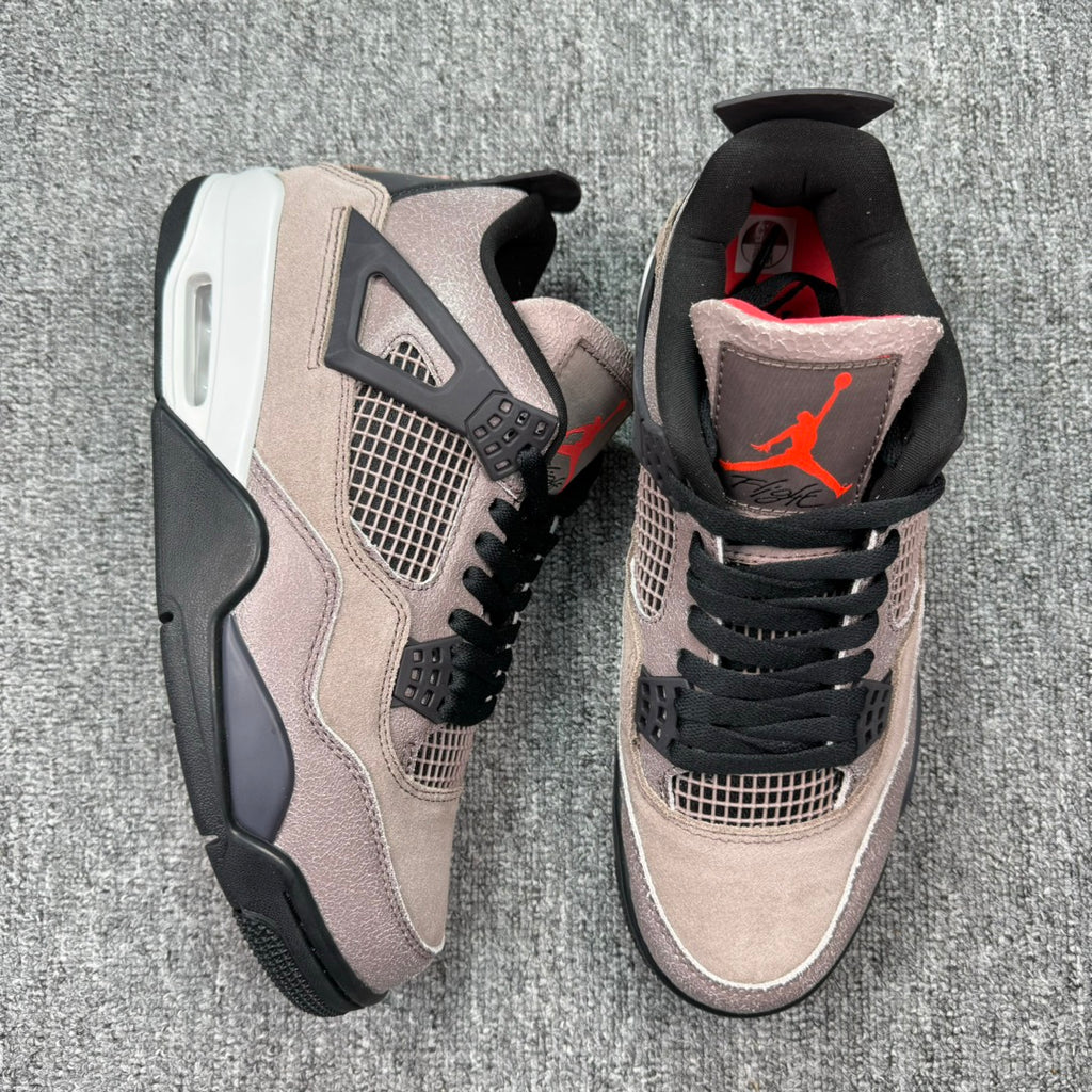 Air Jordan 4