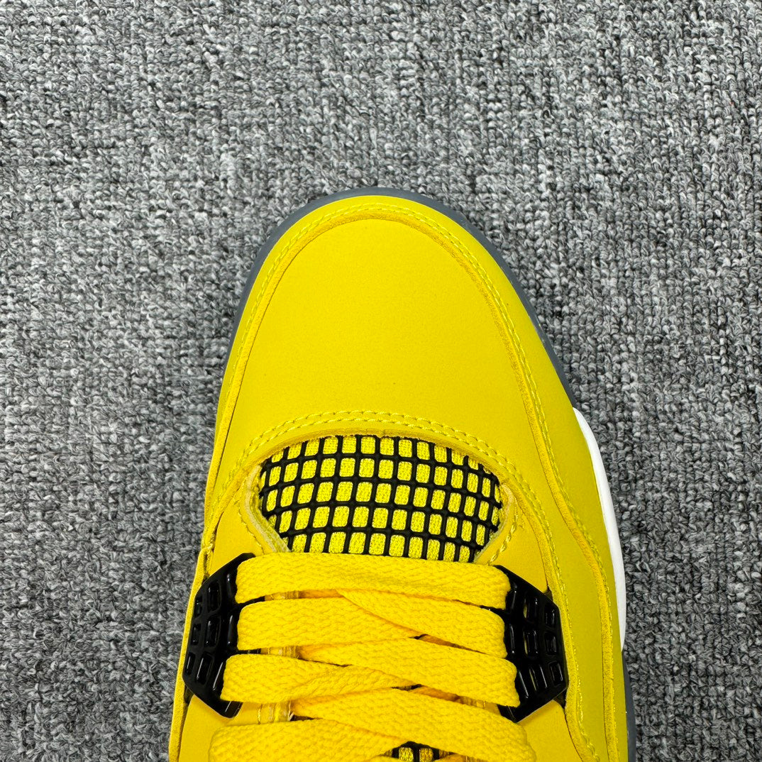 Air Jordan 4