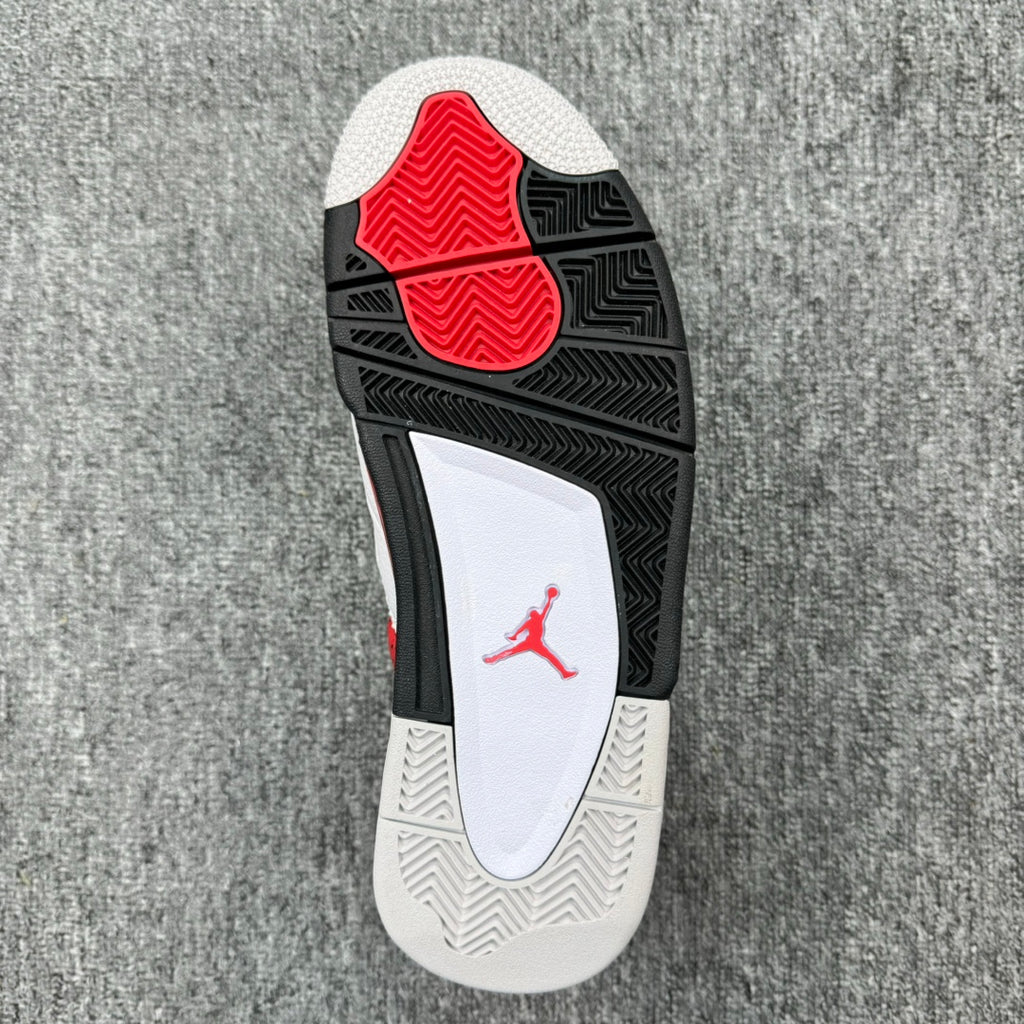 Air Jordan 4