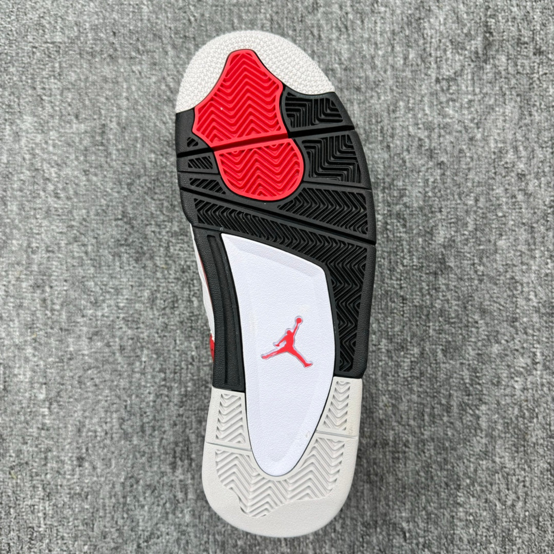 Air Jordan 4
