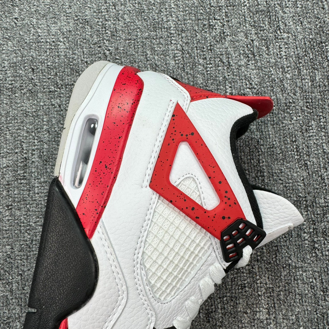 Air Jordan 4