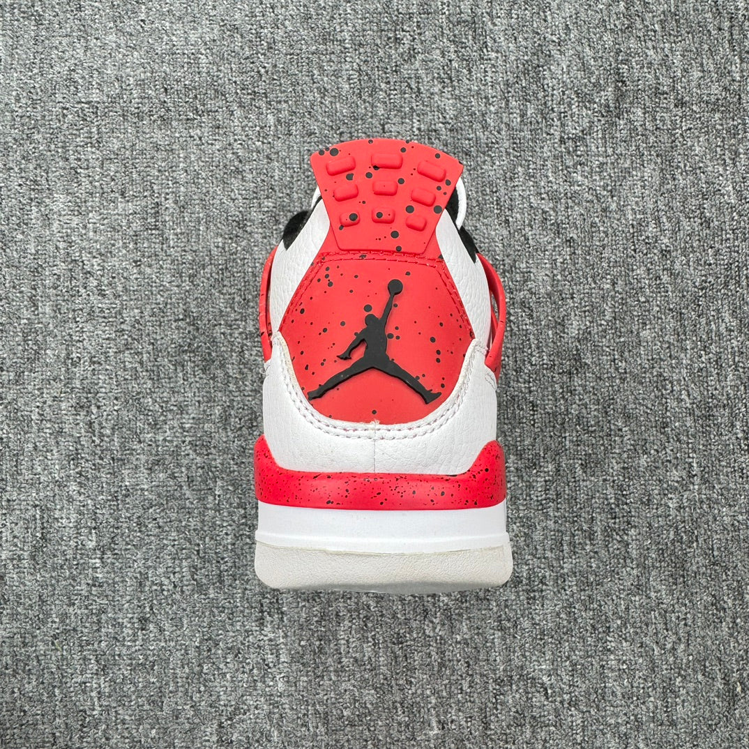 Air Jordan 4