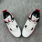 Air Jordan 4