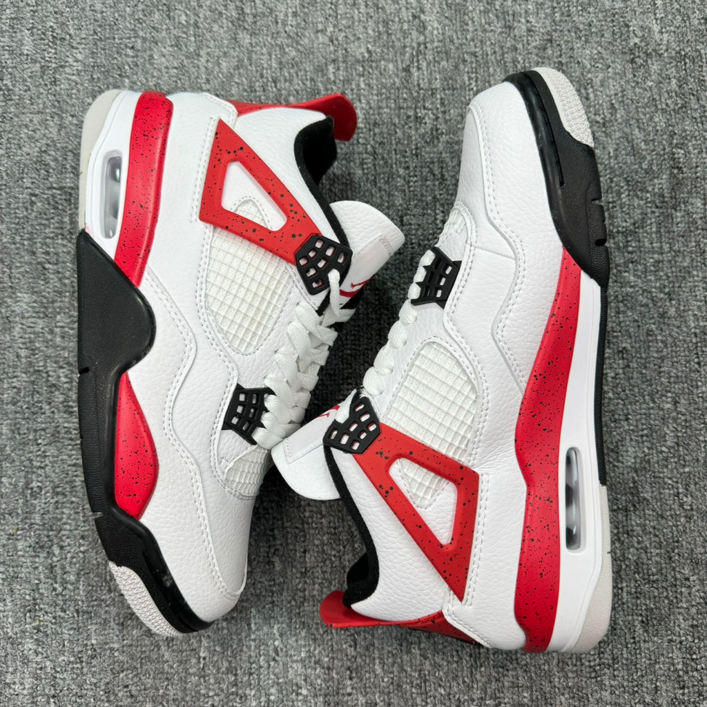 Air Jordan 4