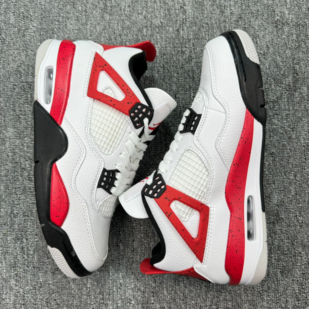 Air Jordan 4