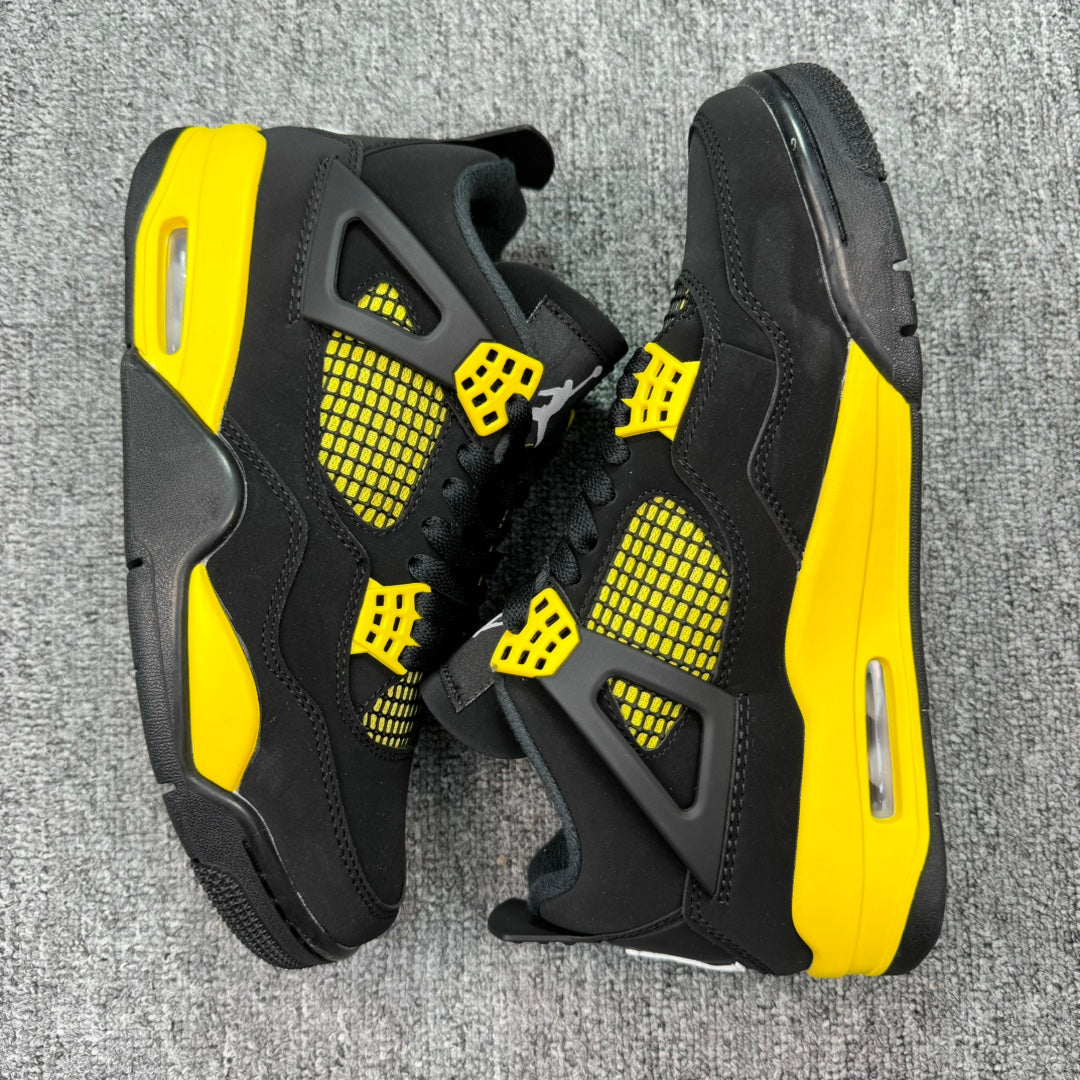 Air Jordan 4
