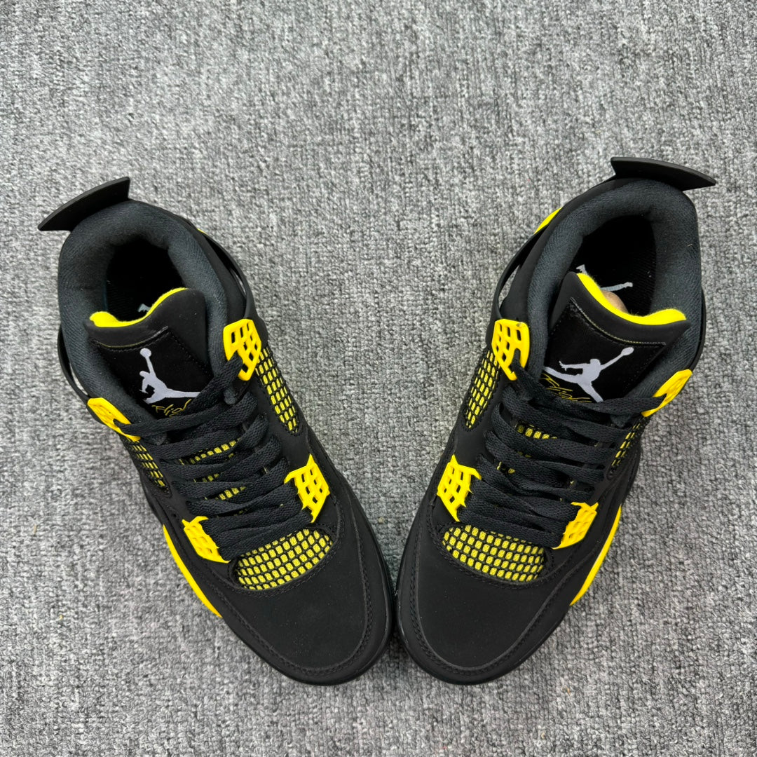 Air Jordan 4