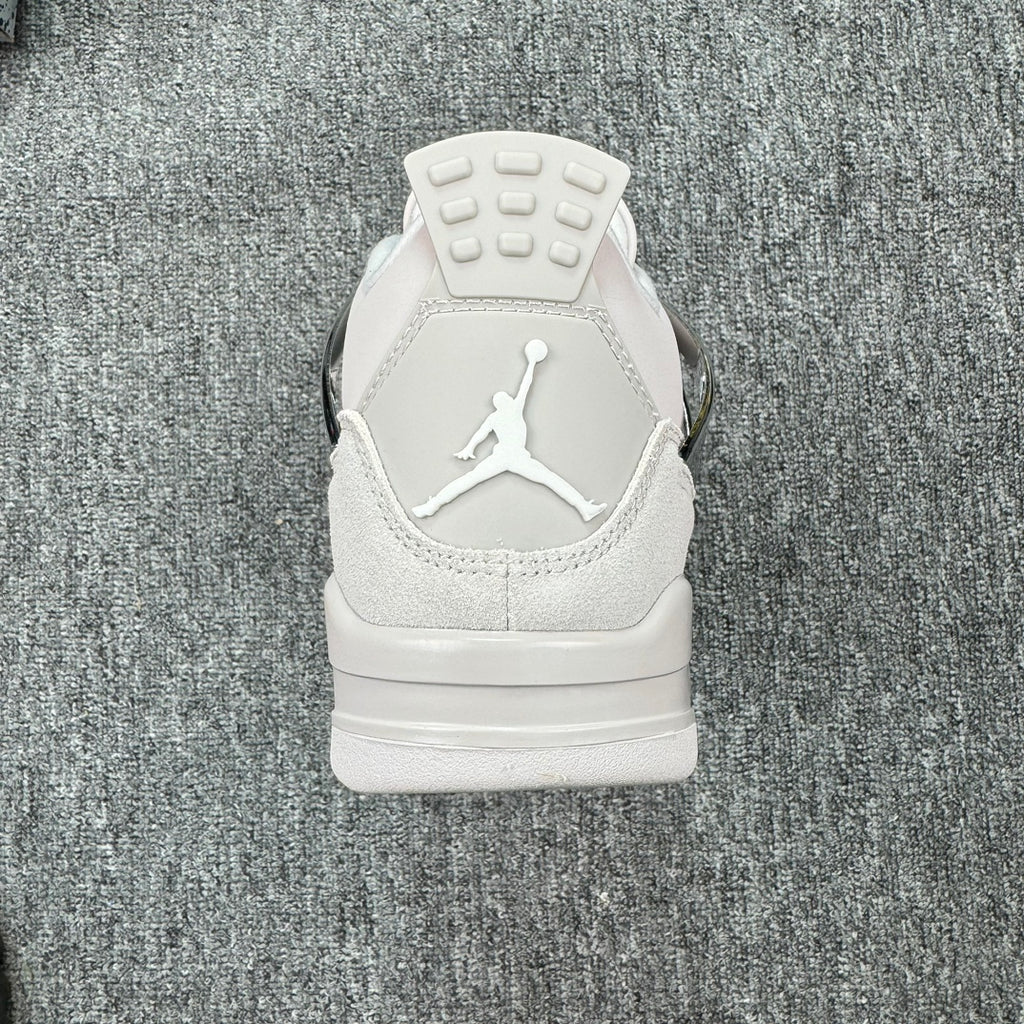 Air Jordan 4