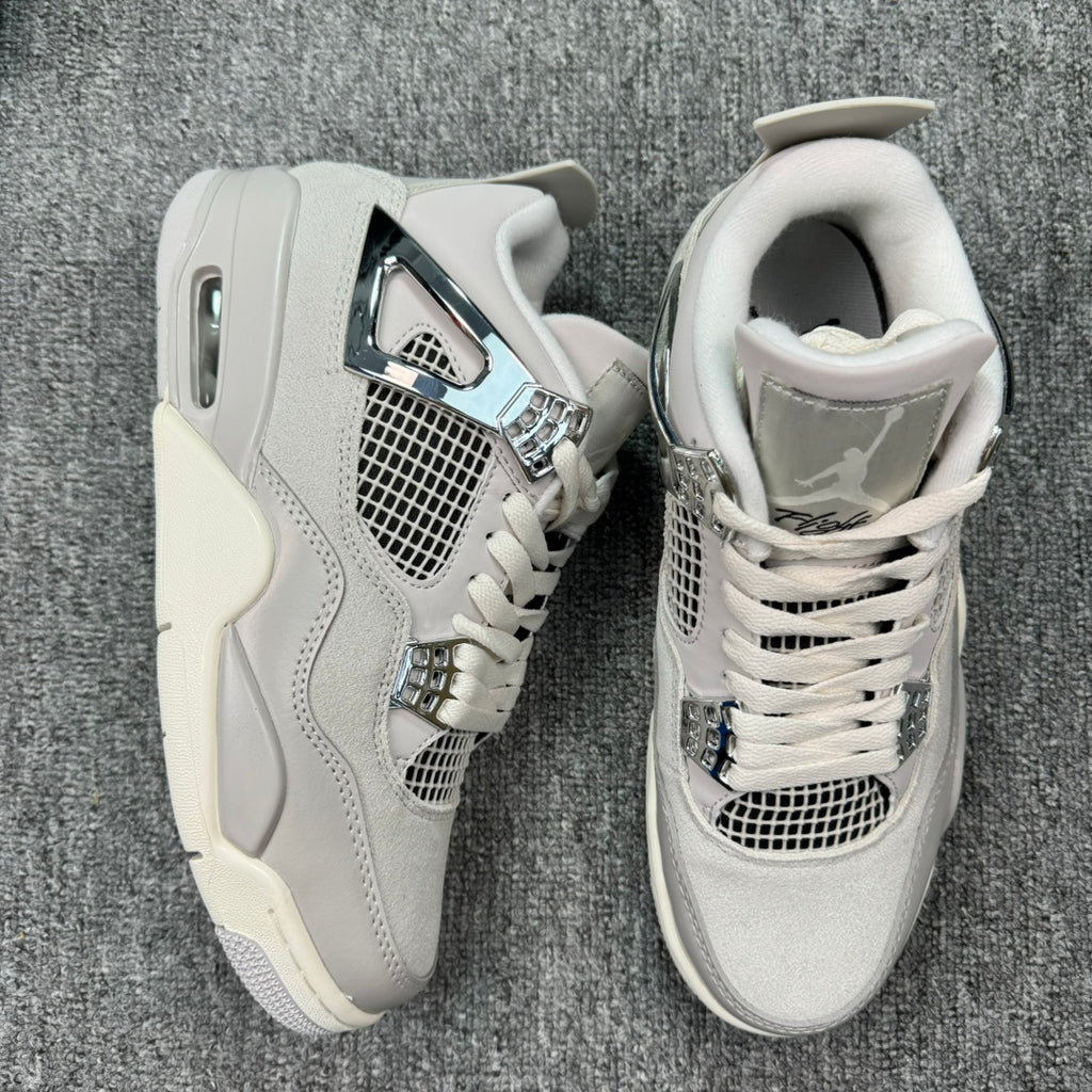 Air Jordan 4