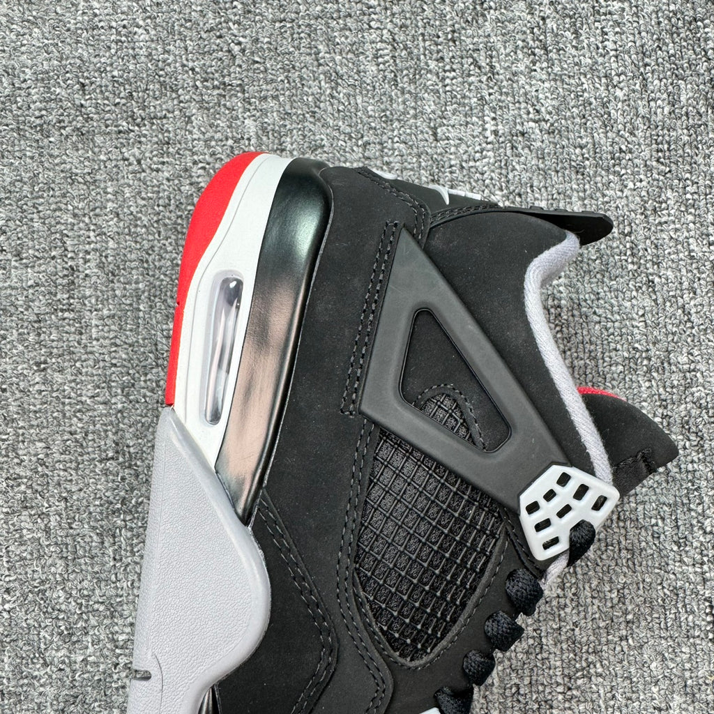 Air Jordan 4