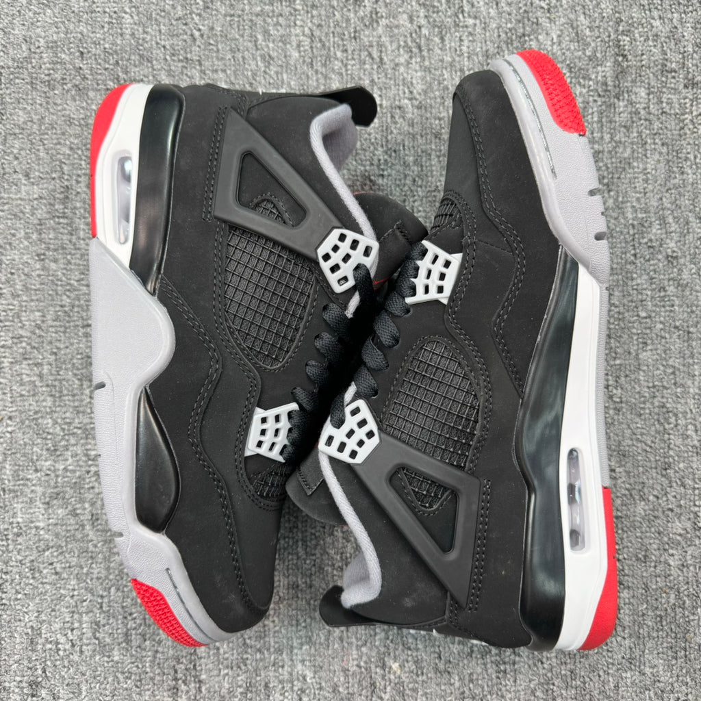 Air Jordan 4