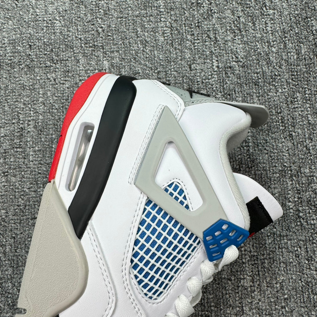 Air Jordan 4