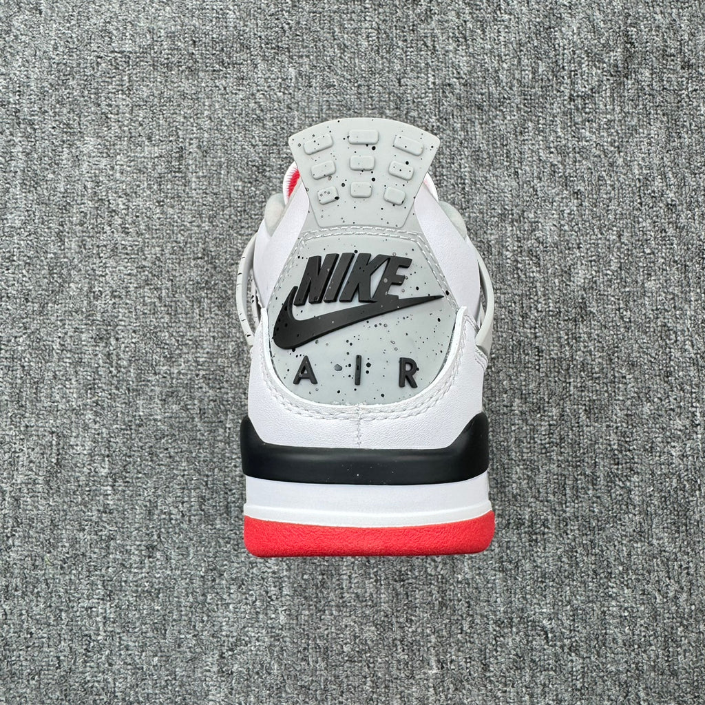 Air Jordan 4