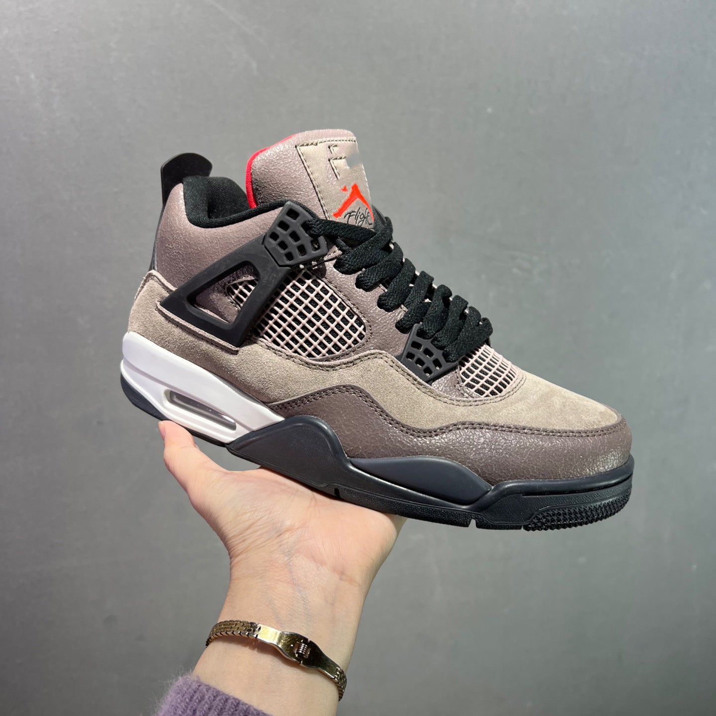 AJ4 suela iluminosa