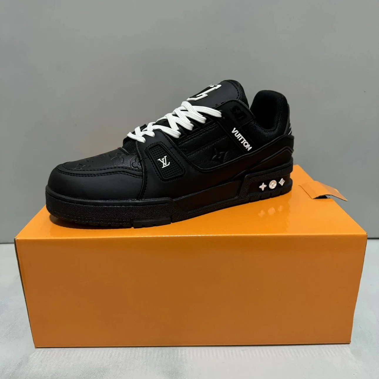 Zapatillas Trainer – Louis Vuitton