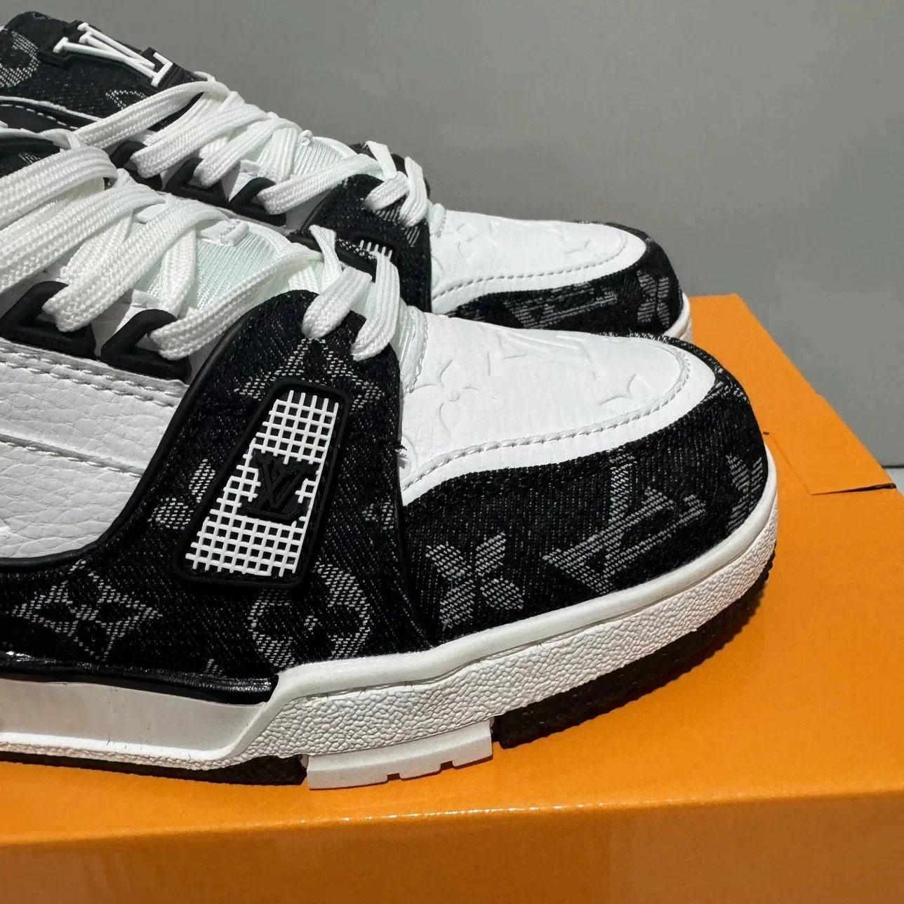 Zapatillas Trainer – Louis Vuitton