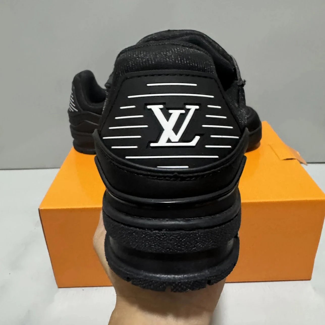 Zapatillas Trainer – Louis Vuitton