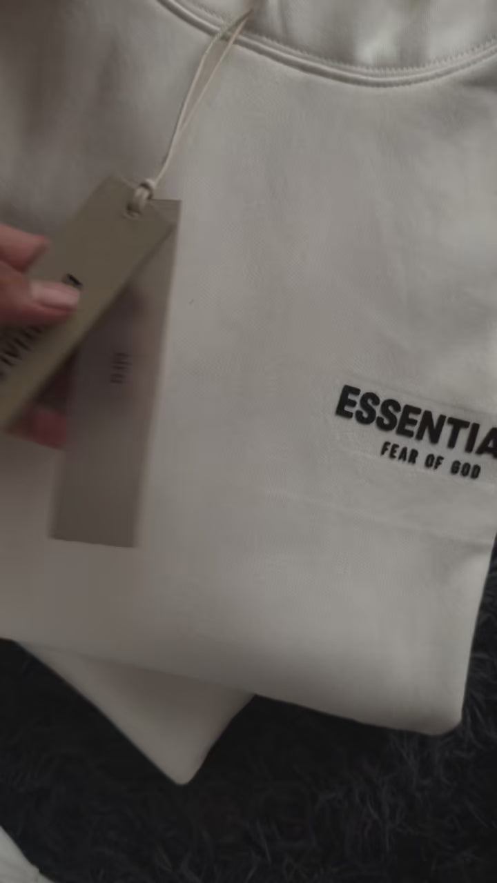 Sudaderas ESSENTIALS